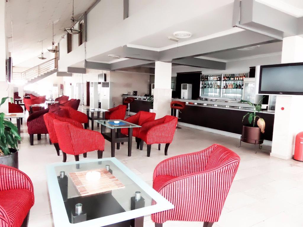 Pelican Hotel Lekki Esterno foto