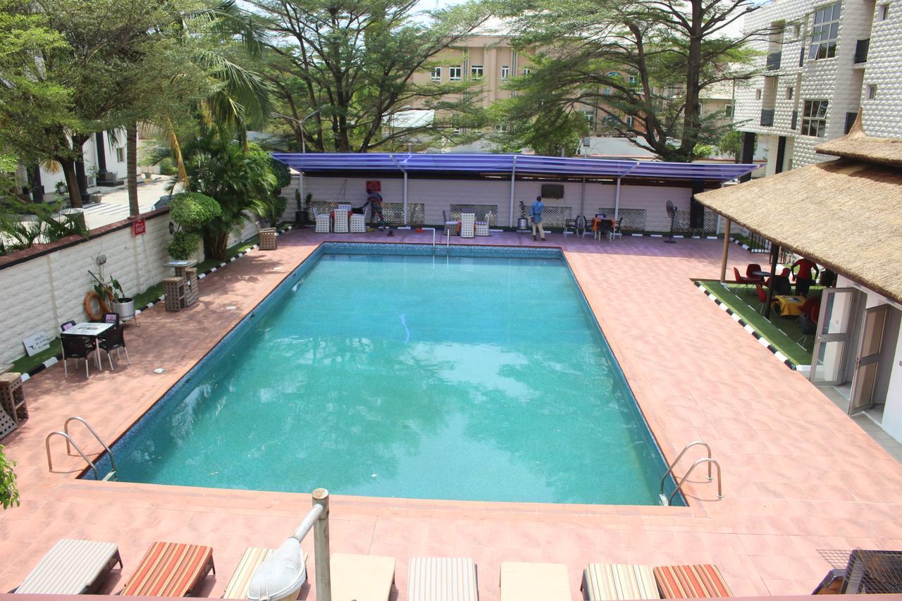 Pelican Hotel Lekki Esterno foto