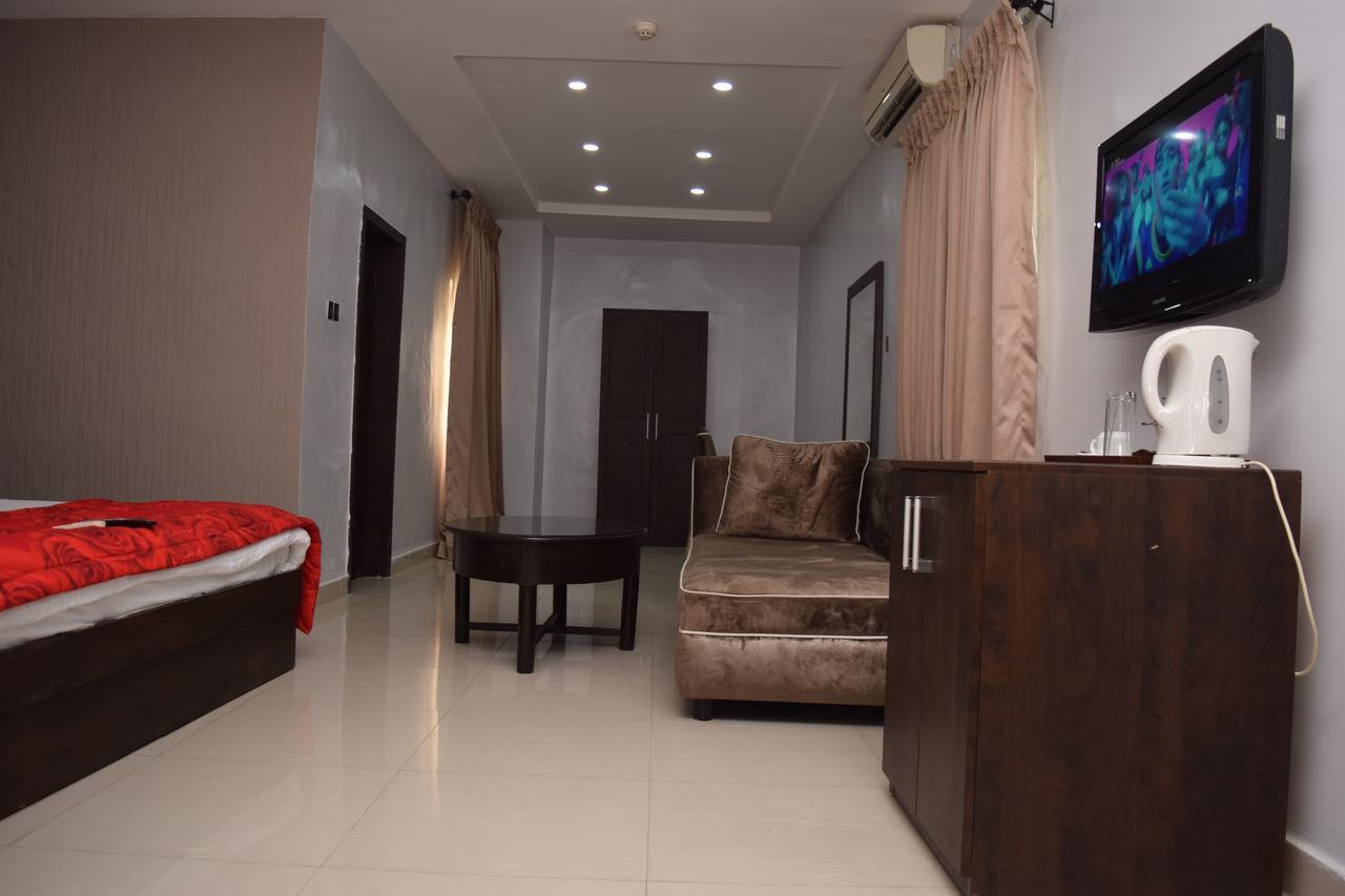 Pelican Hotel Lekki Esterno foto